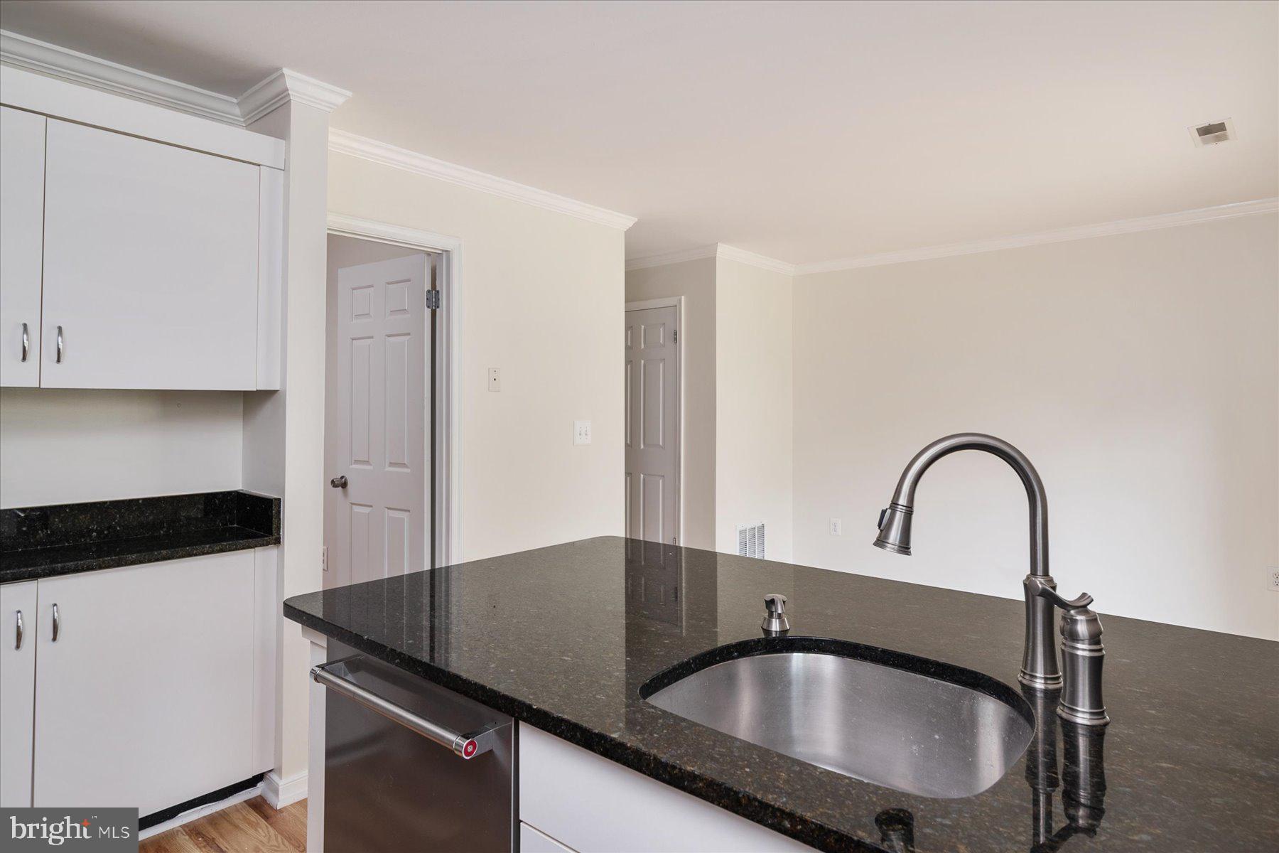 EDGEWOOD GREEN - Residential