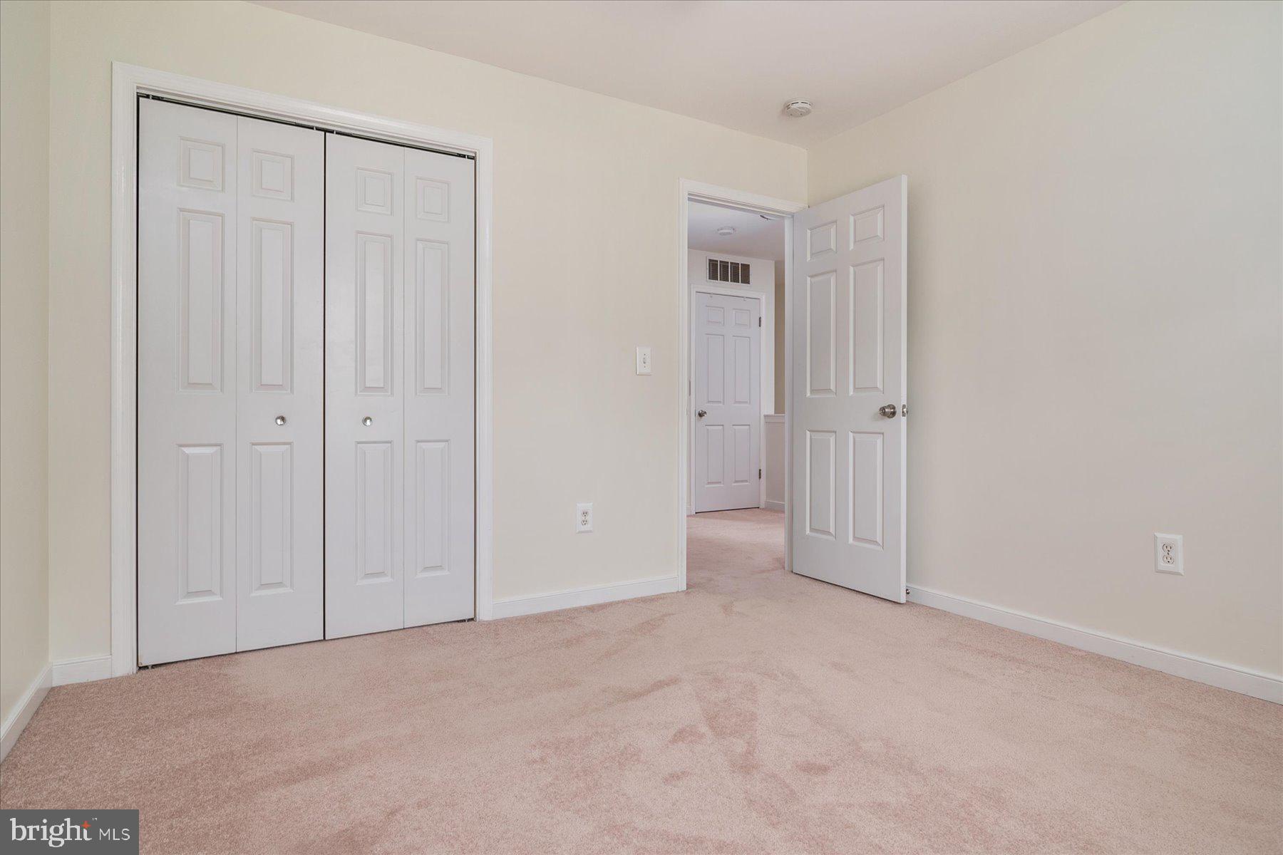 EDGEWOOD GREEN - Residential