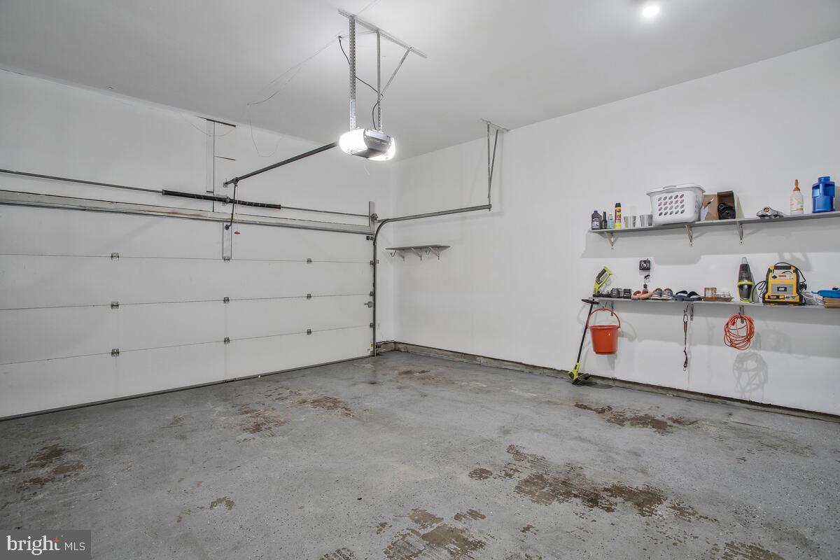 RIVERWALK - Residential