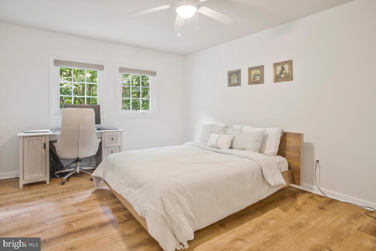 RIVERWALK - Residential