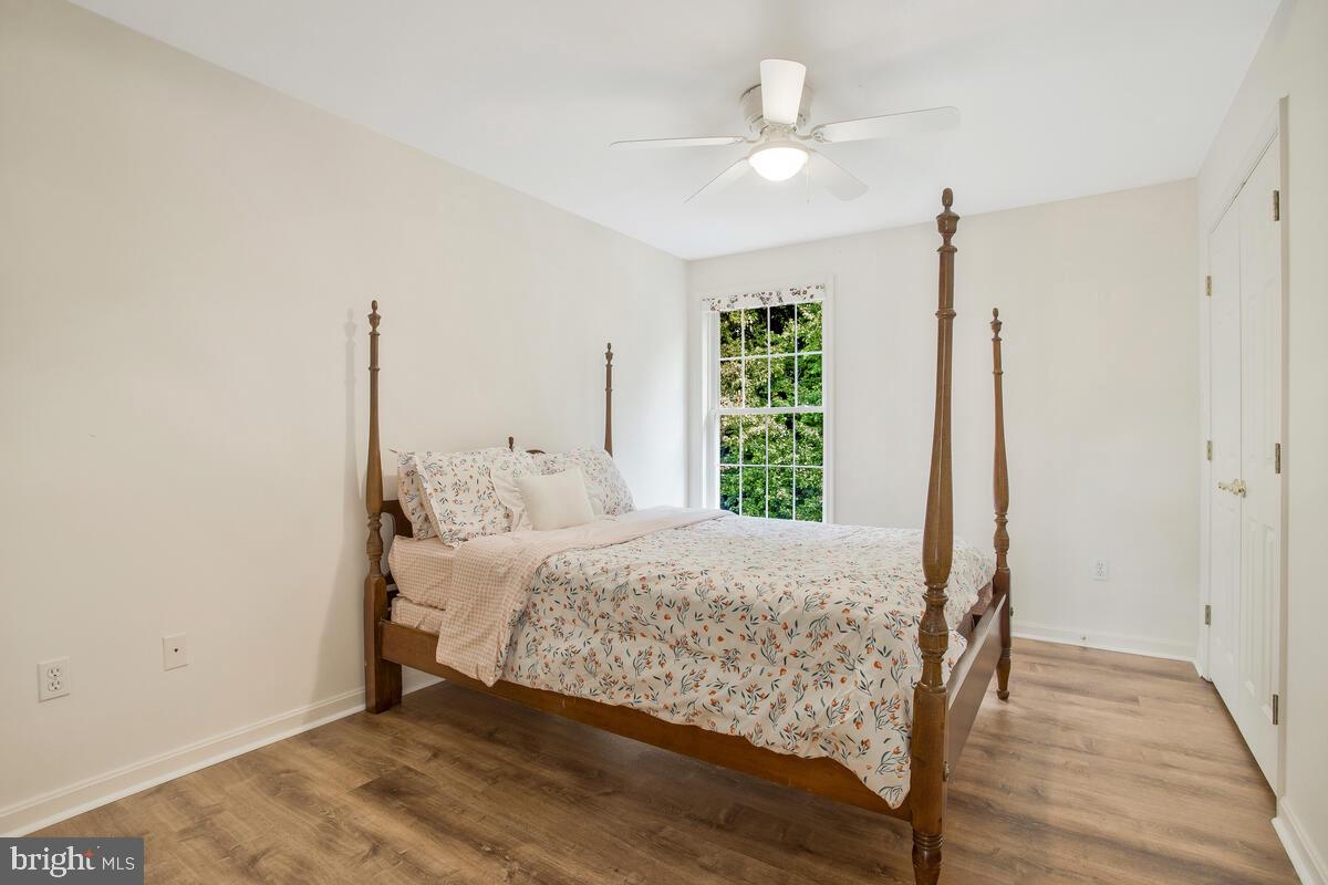 RIVERWALK - Residential