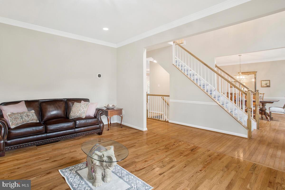 RIVERWALK - Residential