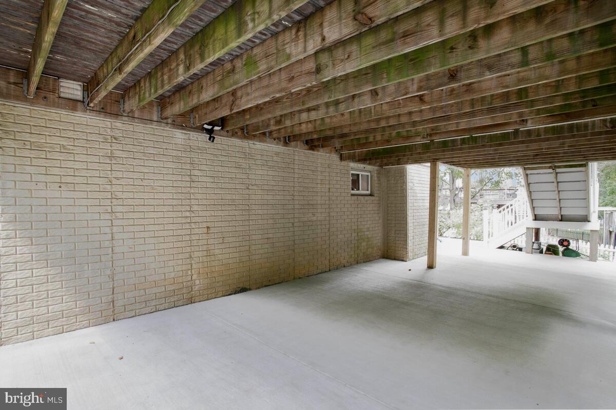 RIVERWALK - Residential