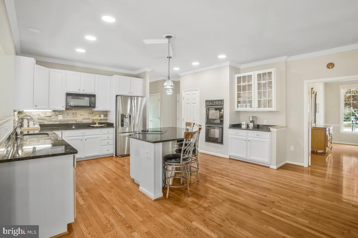 RIVERWALK - Residential