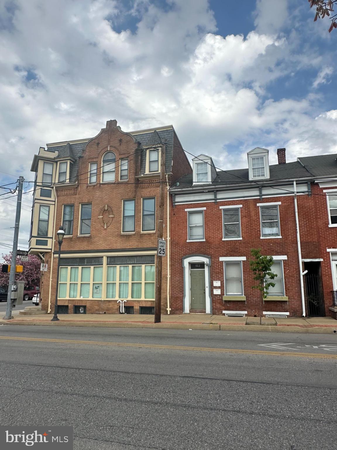 101-103 S QUEEN STREET