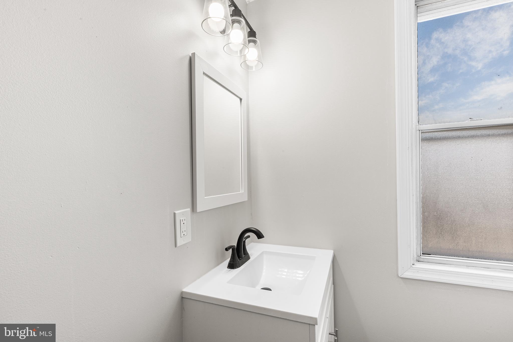 HIGHLAND PARK - Residential Lease