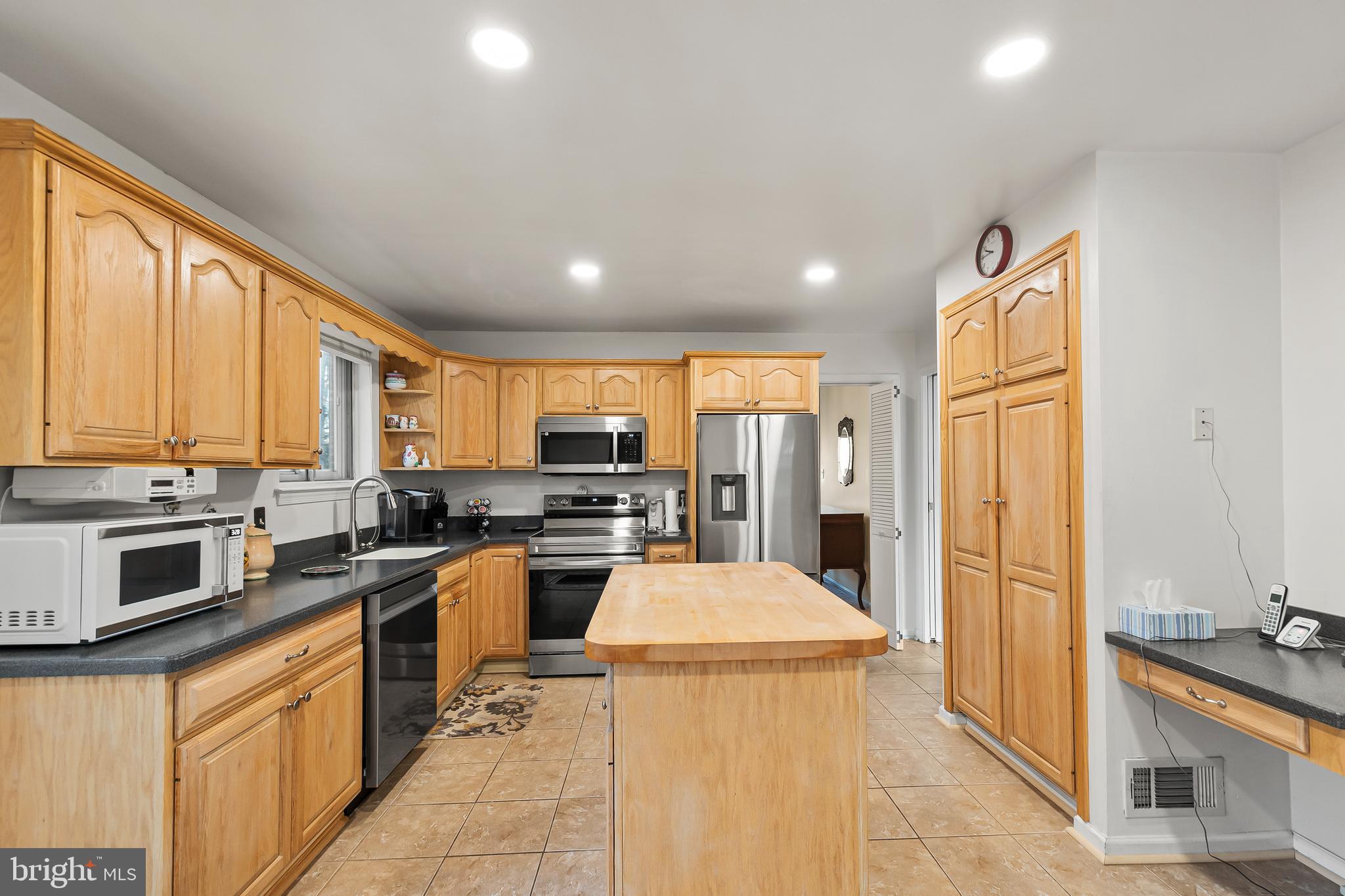 KINGS PARK WEST - Residential