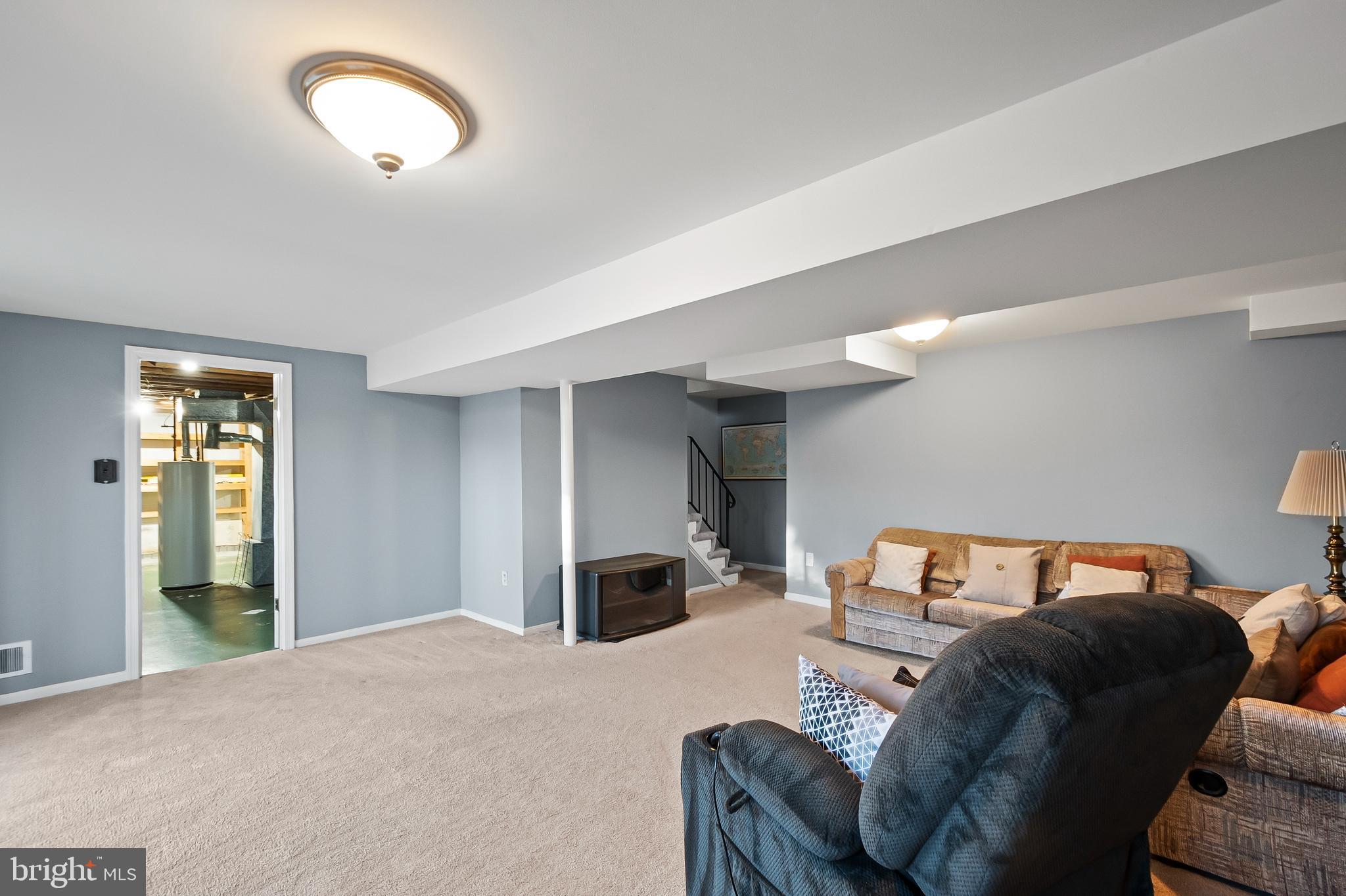 KINGS PARK WEST - Residential