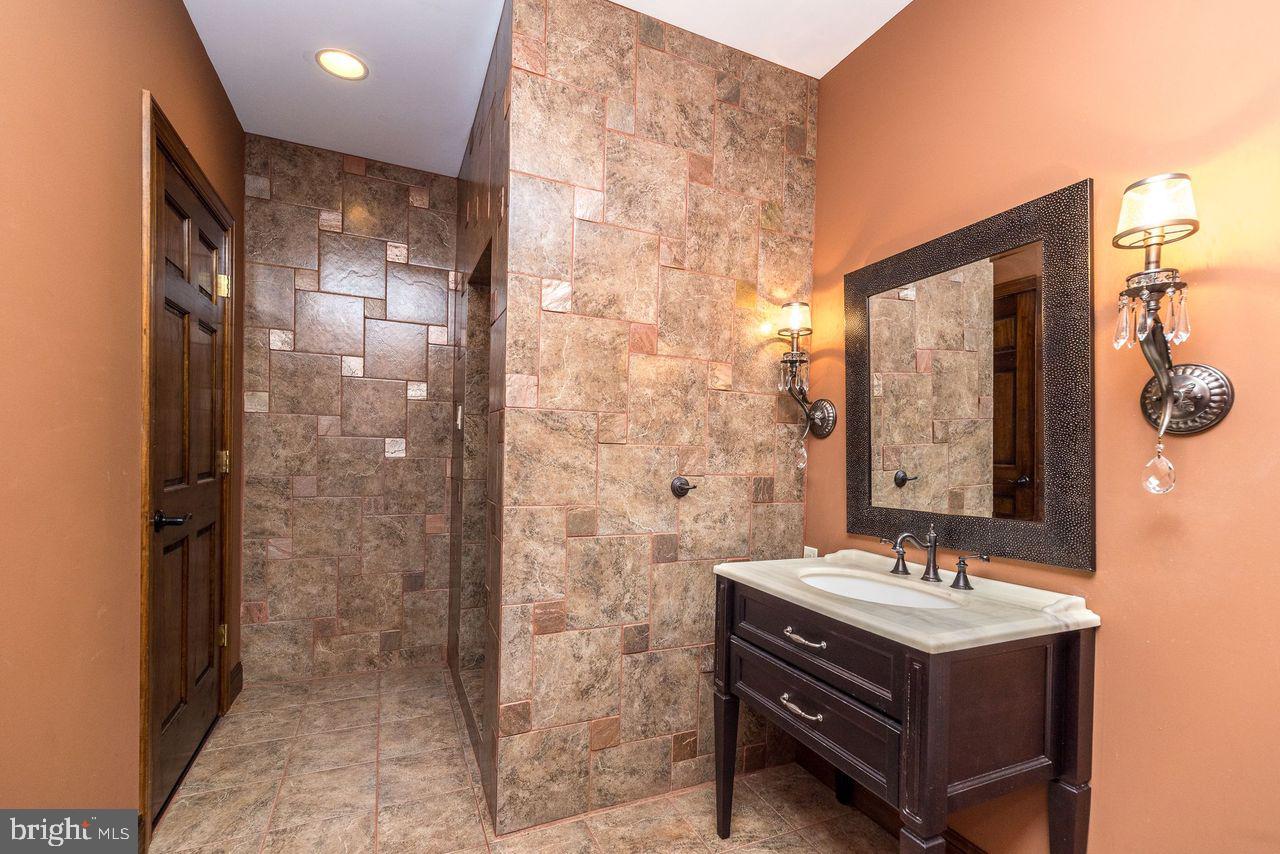 REGENCY AT NORTHAM - Residential