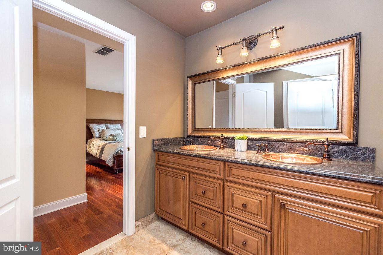 REGENCY AT NORTHAM - Residential