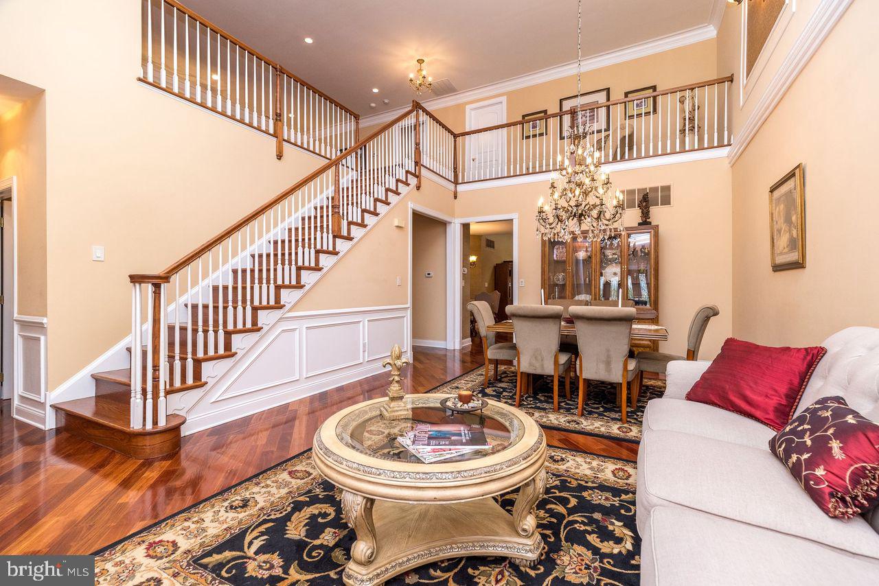 REGENCY AT NORTHAM - Residential