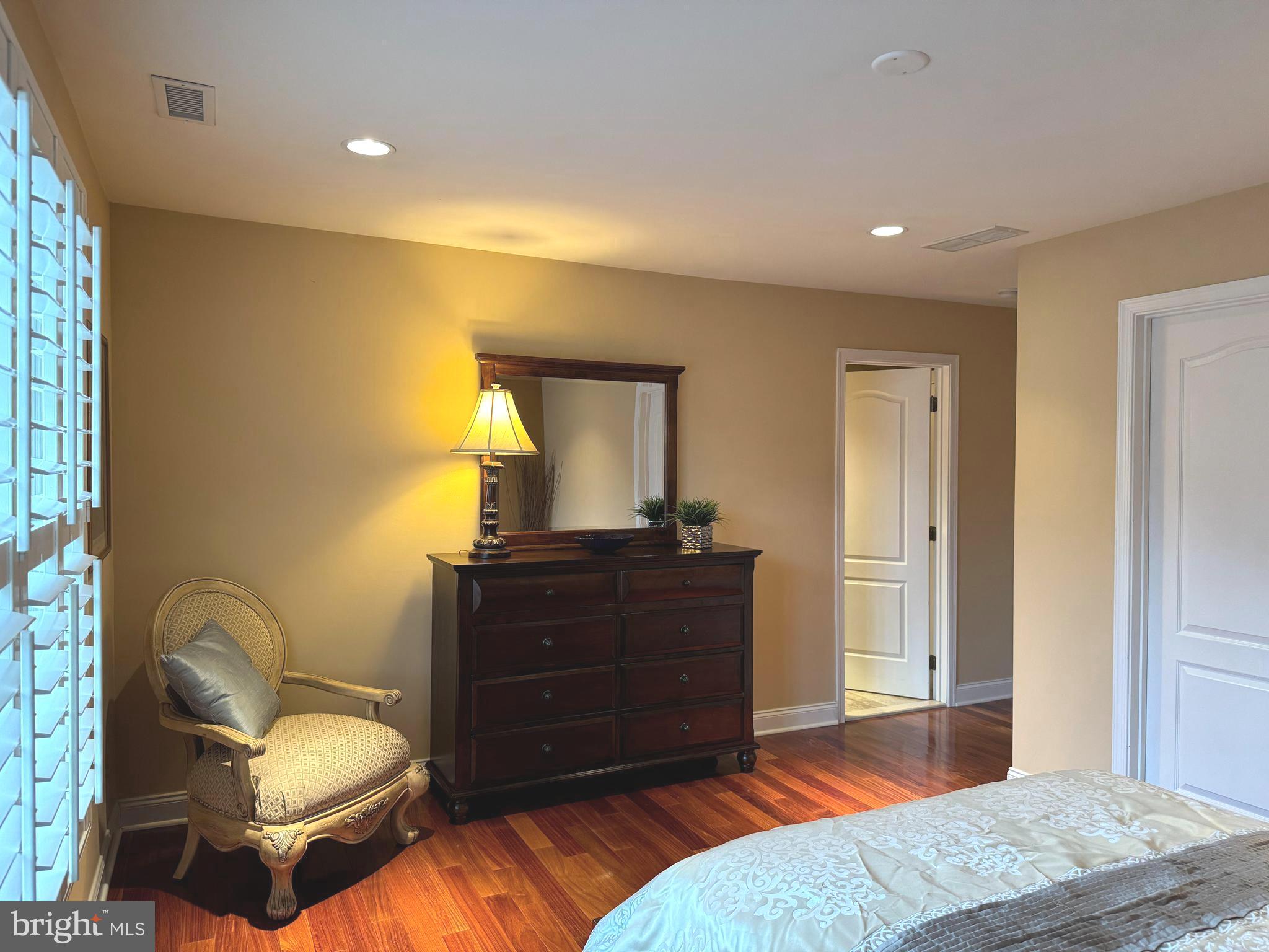 REGENCY AT NORTHAM - Residential