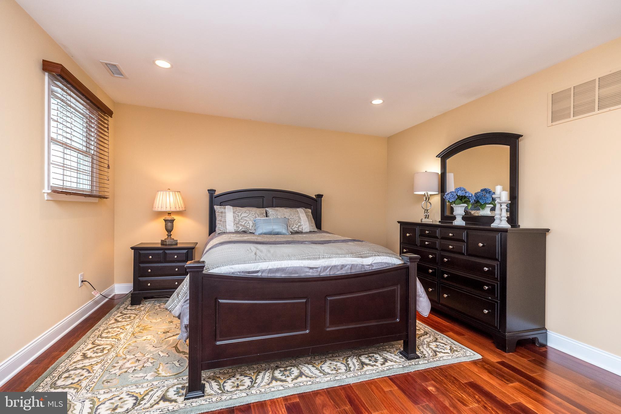 REGENCY AT NORTHAM - Residential