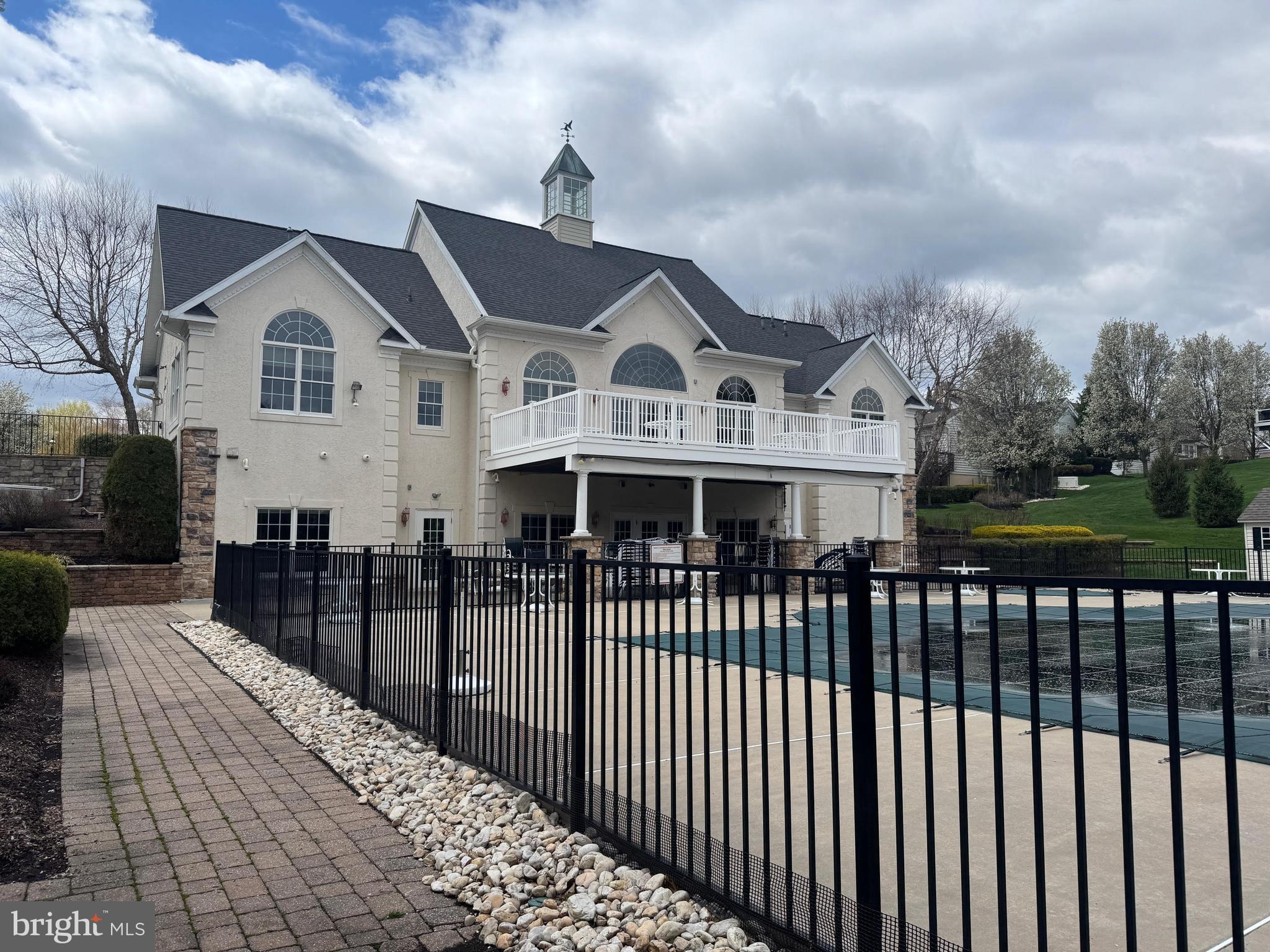 REGENCY AT NORTHAM - Residential