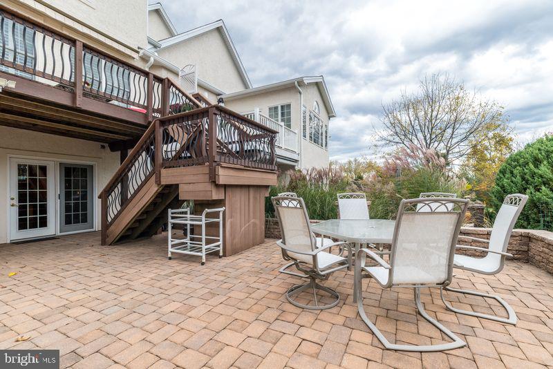 REGENCY AT NORTHAM - Residential