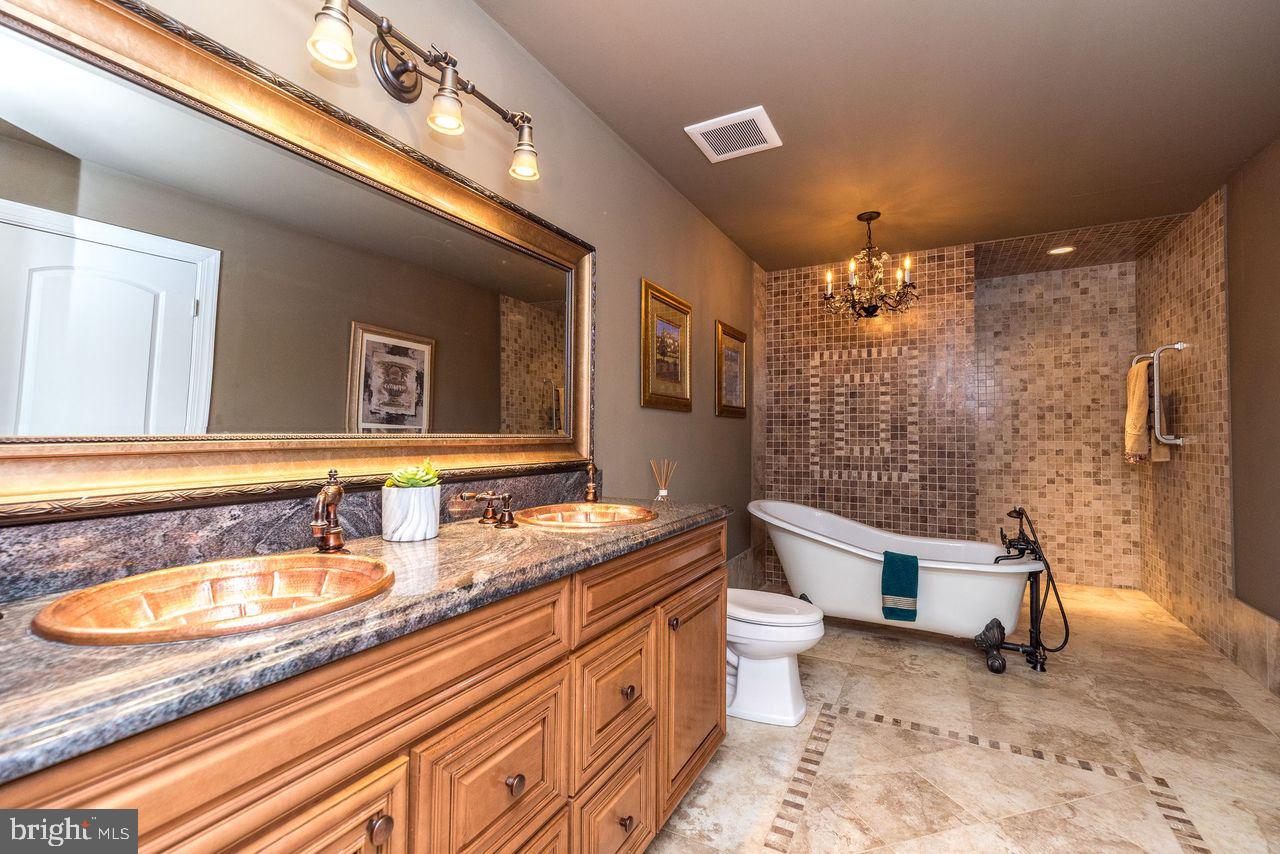 REGENCY AT NORTHAM - Residential