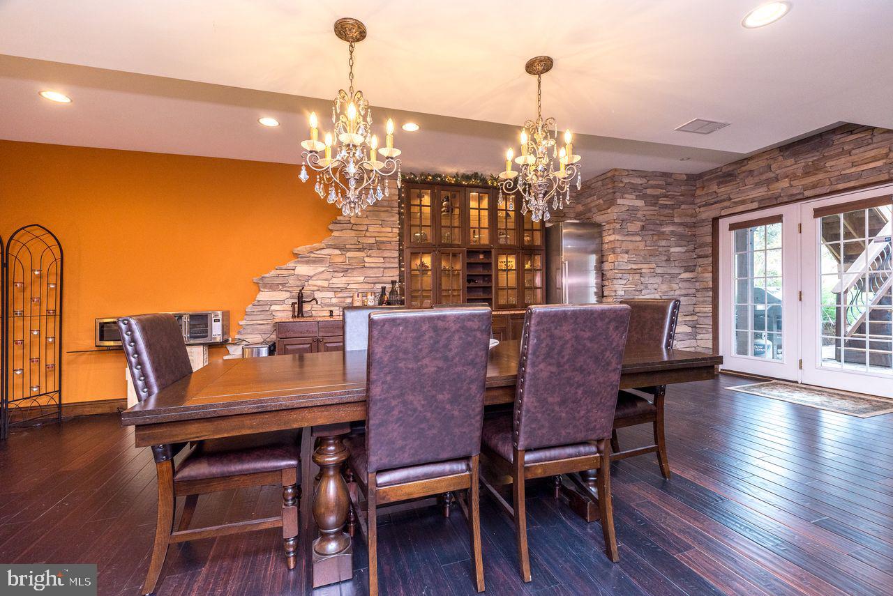 REGENCY AT NORTHAM - Residential