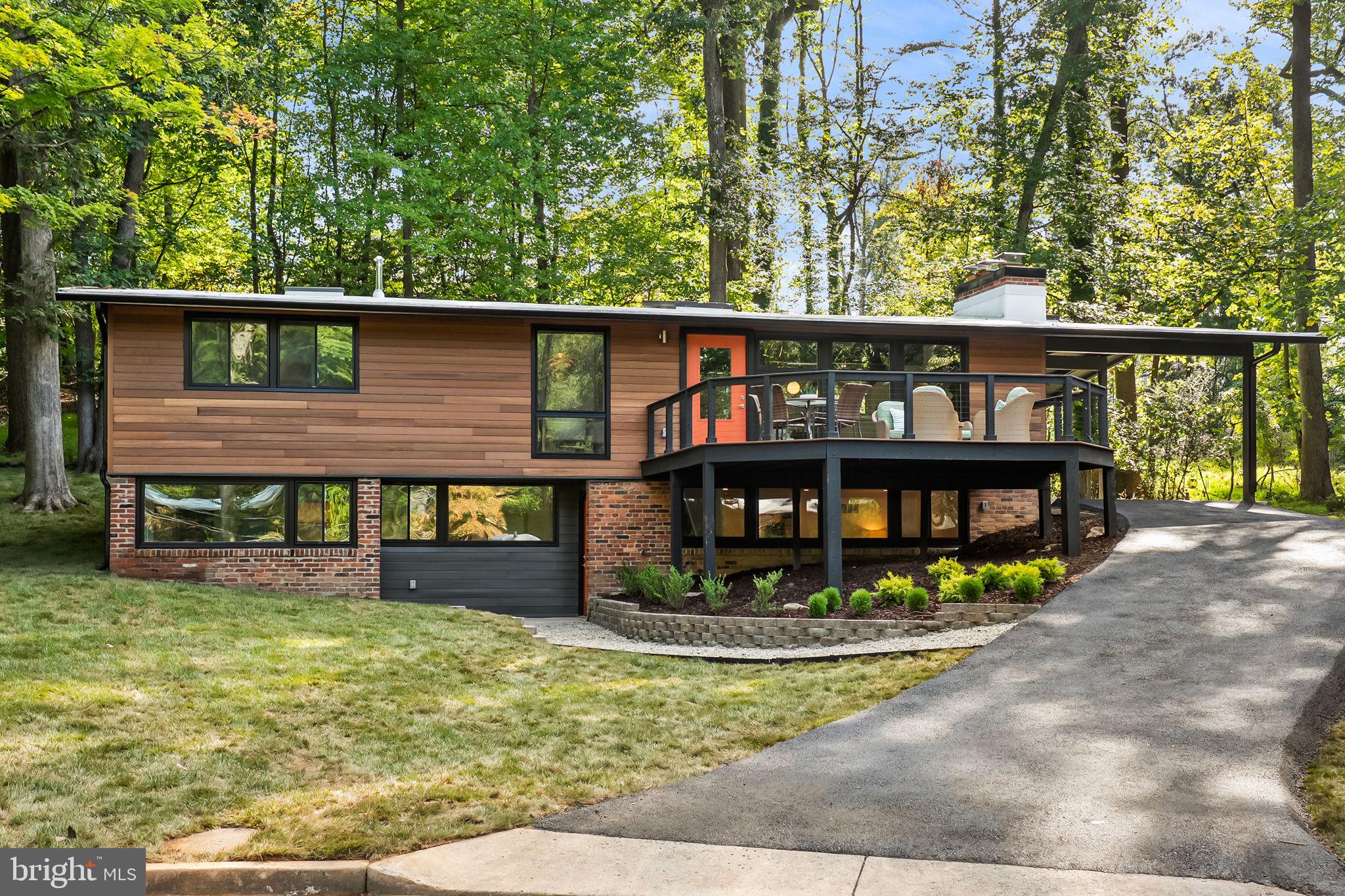 7527 FRIAR TUCK COURT