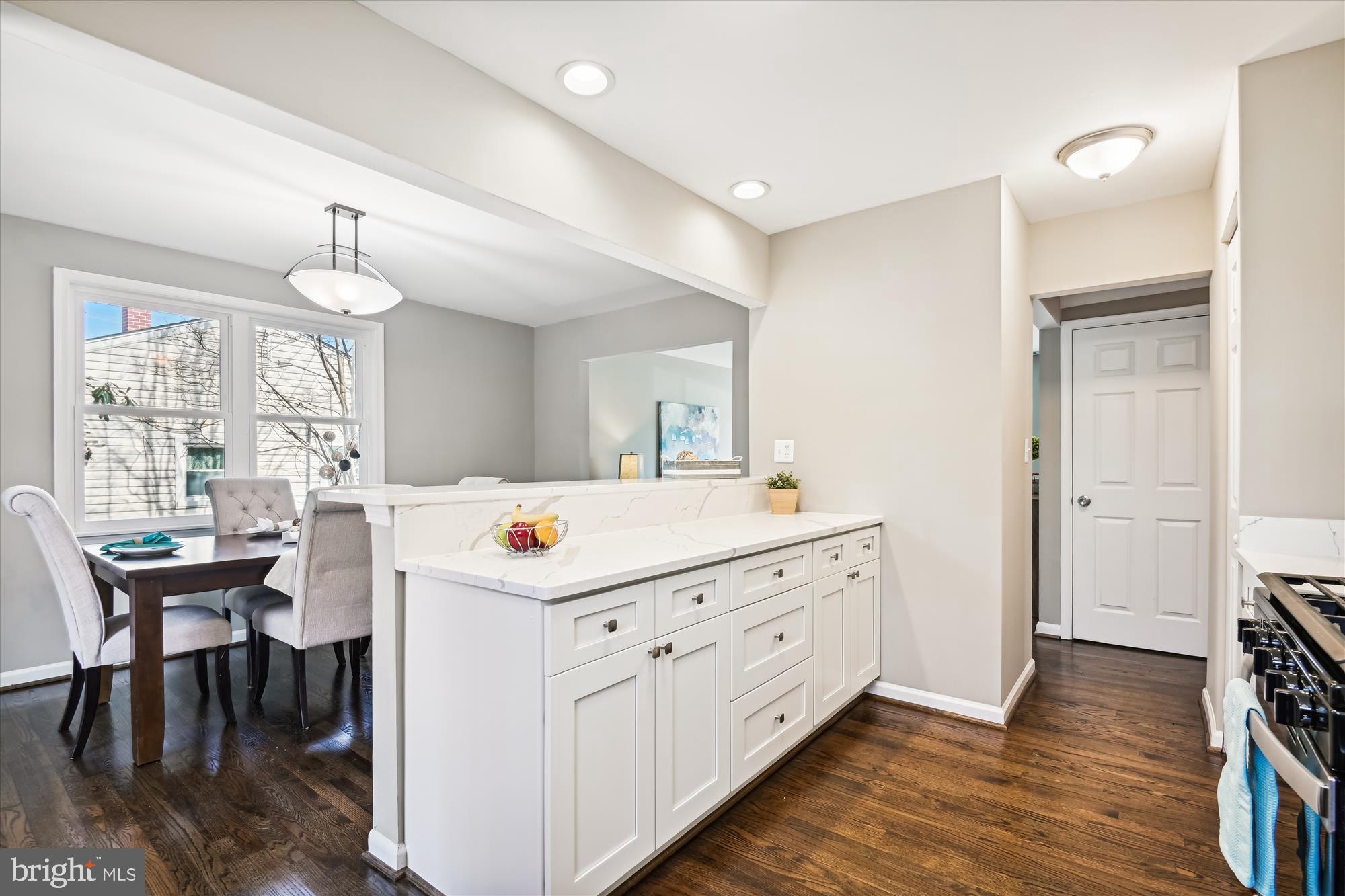 OAK SPRINGS - Residential