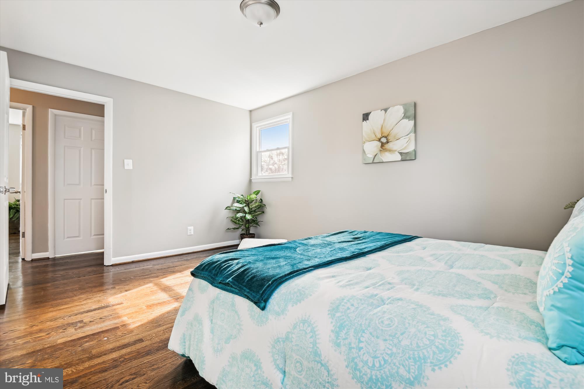 OAK SPRINGS - Residential