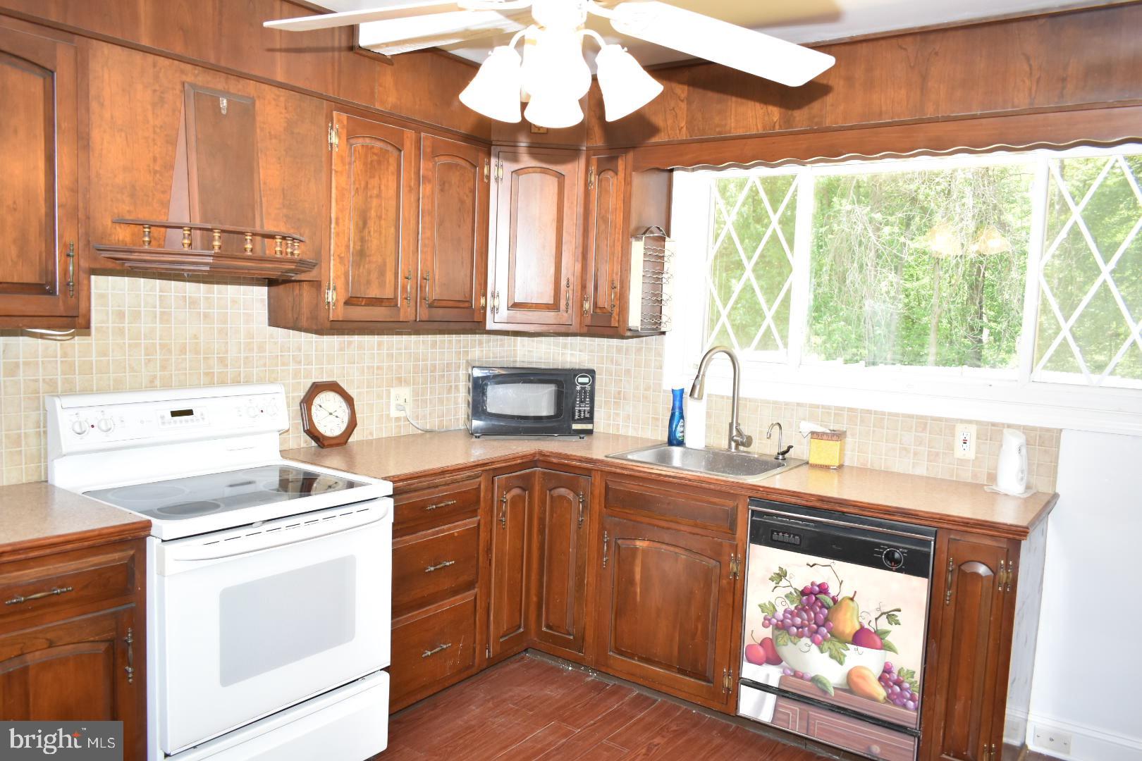 LUTHER VILLAGE - Residential