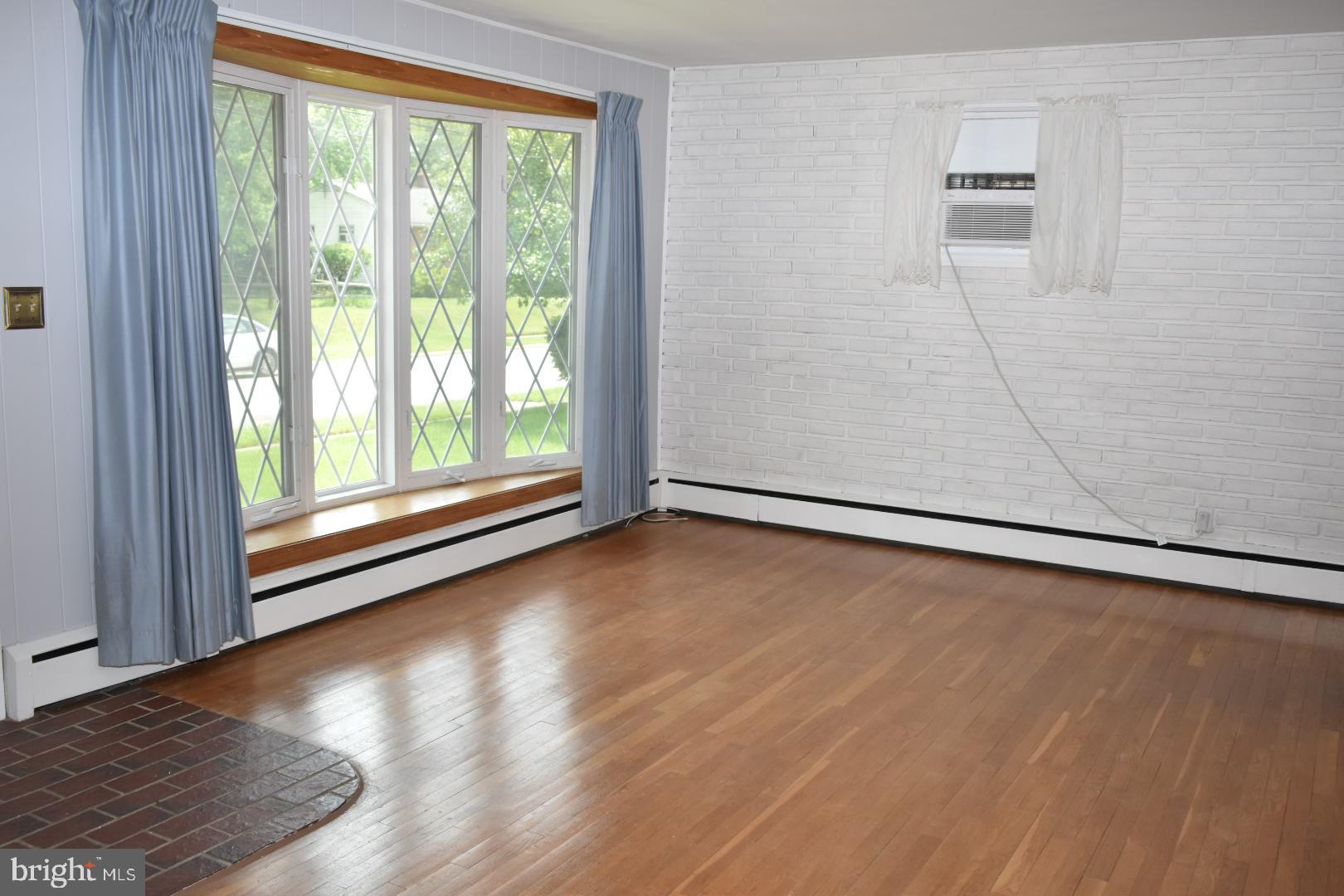 LUTHER VILLAGE - Residential