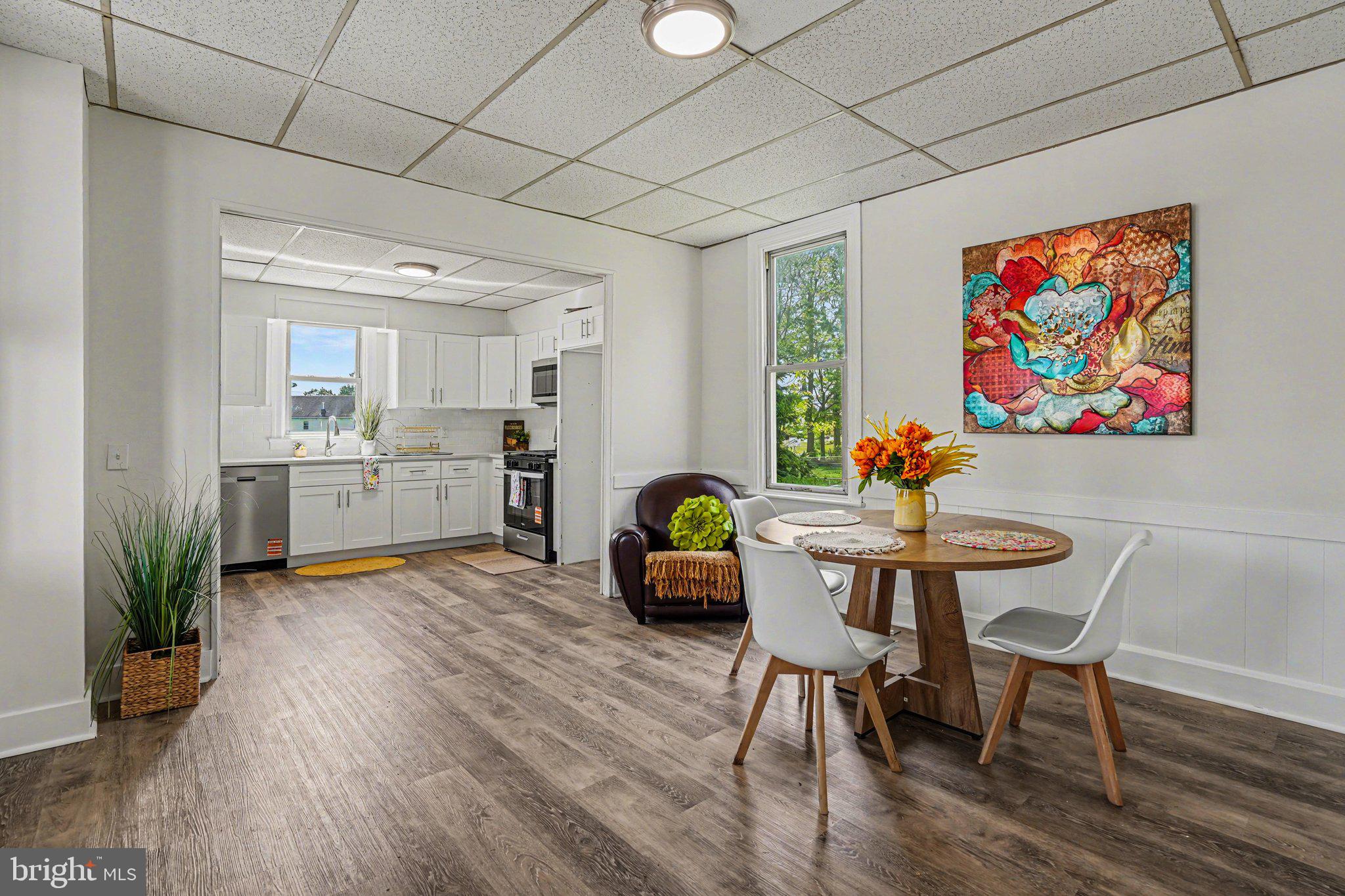 MIDDLETOWN - Residential