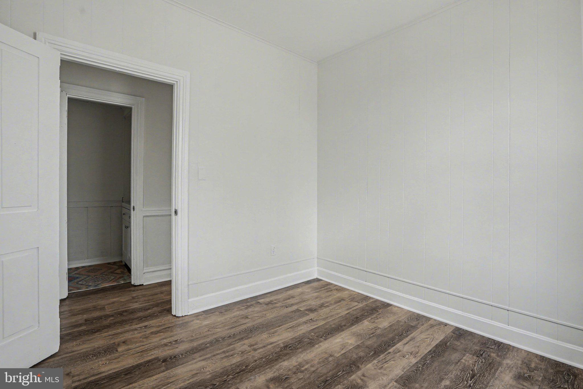 MIDDLETOWN - Residential