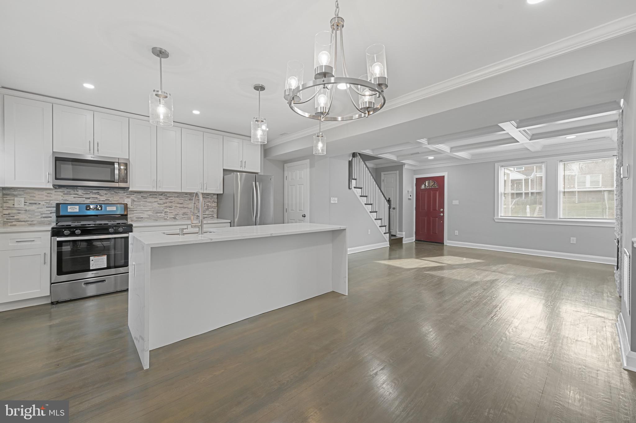 GREENSPRING - Residential