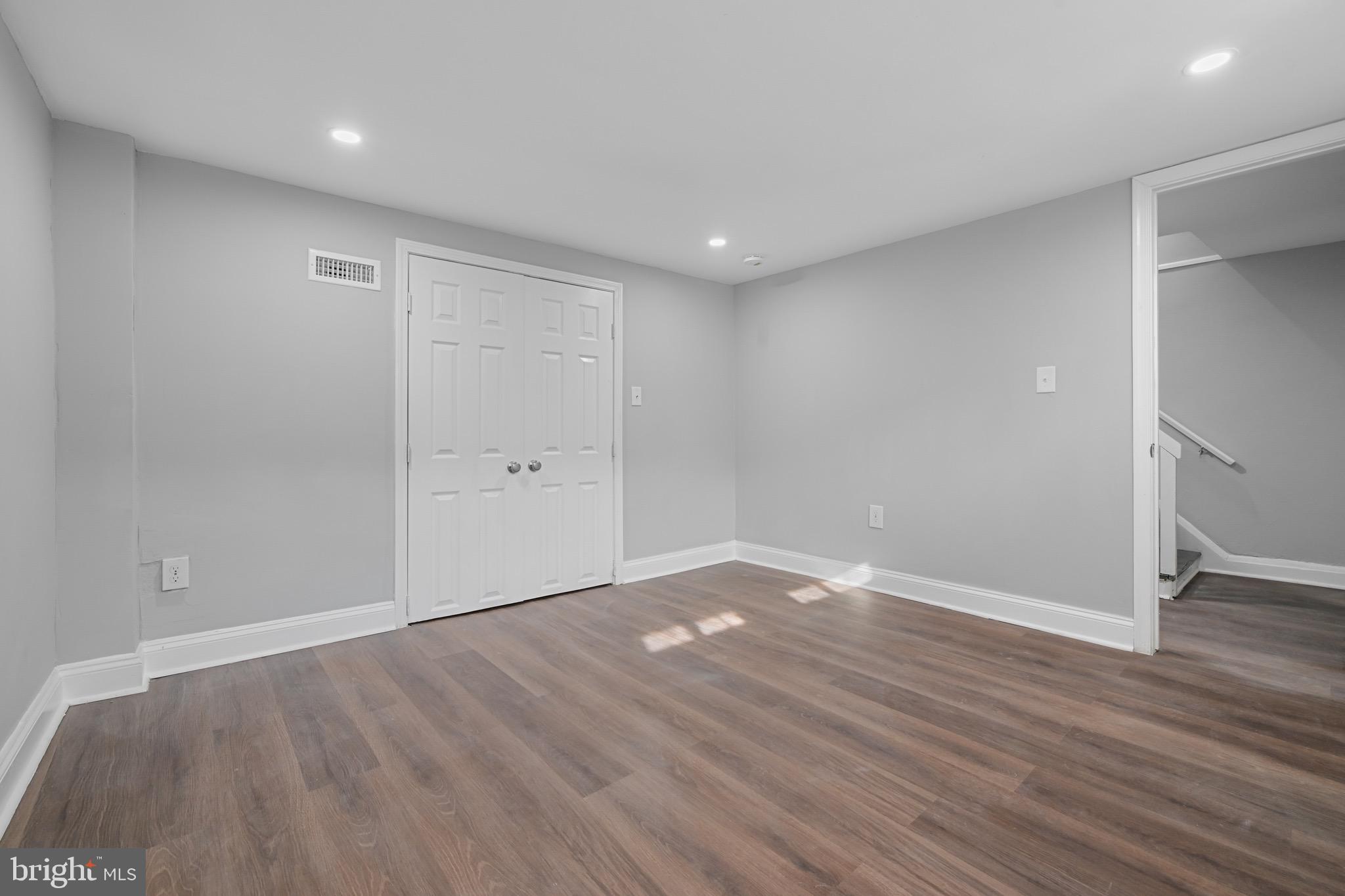 GREENSPRING - Residential