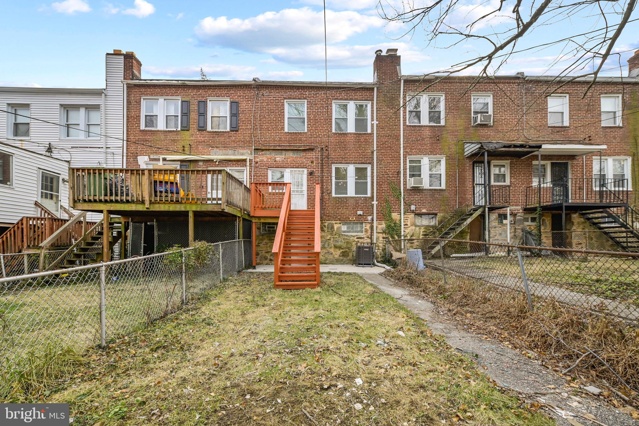 GREENSPRING - Residential