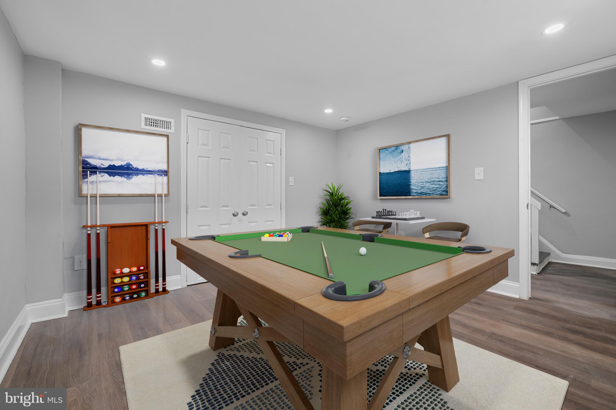 GREENSPRING - Residential