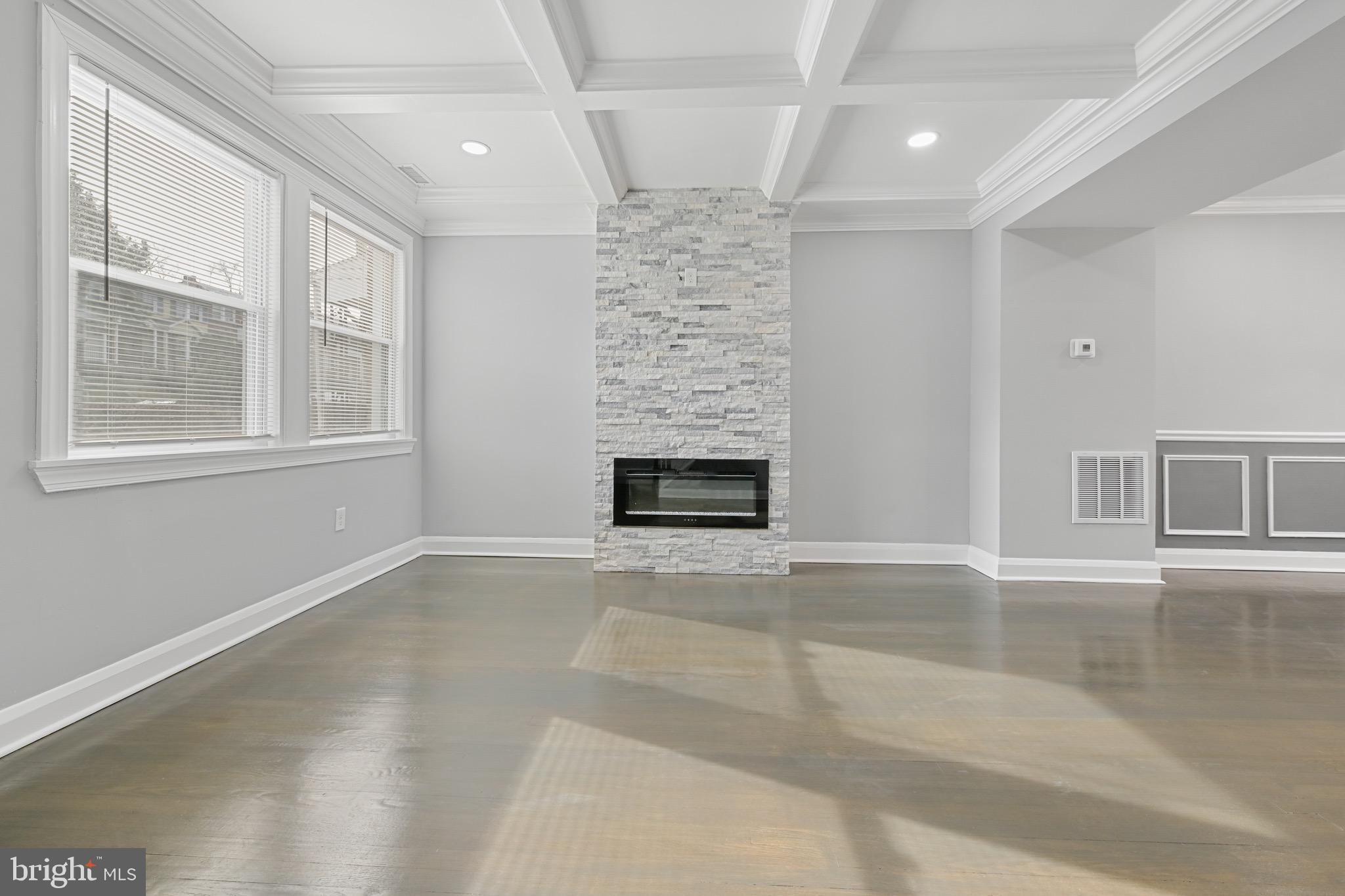 GREENSPRING - Residential