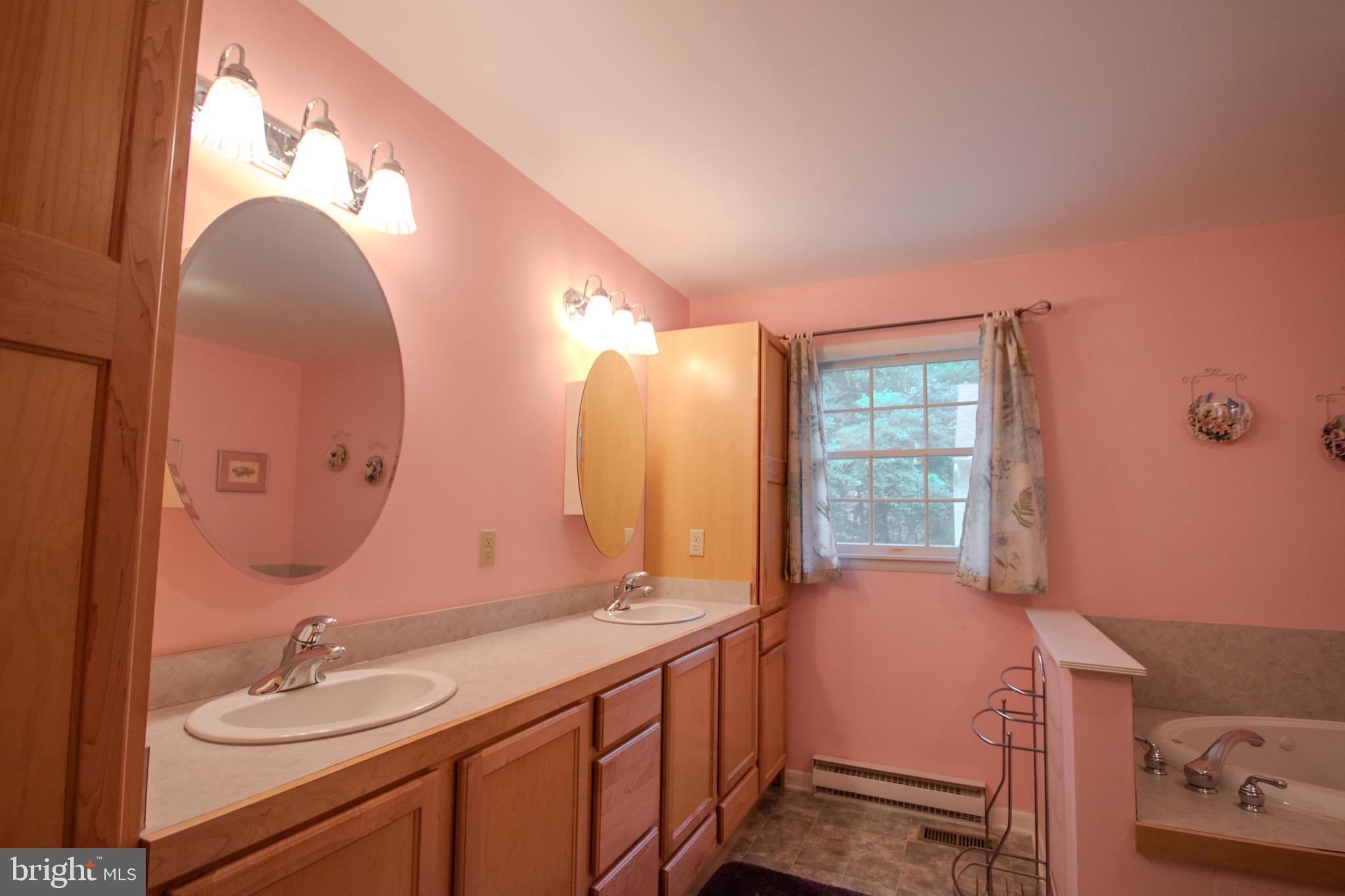 ROCKAWALKIN VILLAGE - Residential