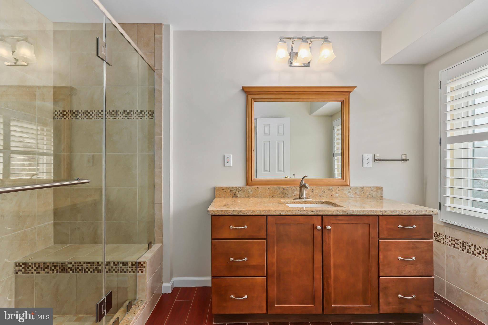 EDGEWATER AT TOWN CENTER - Residential