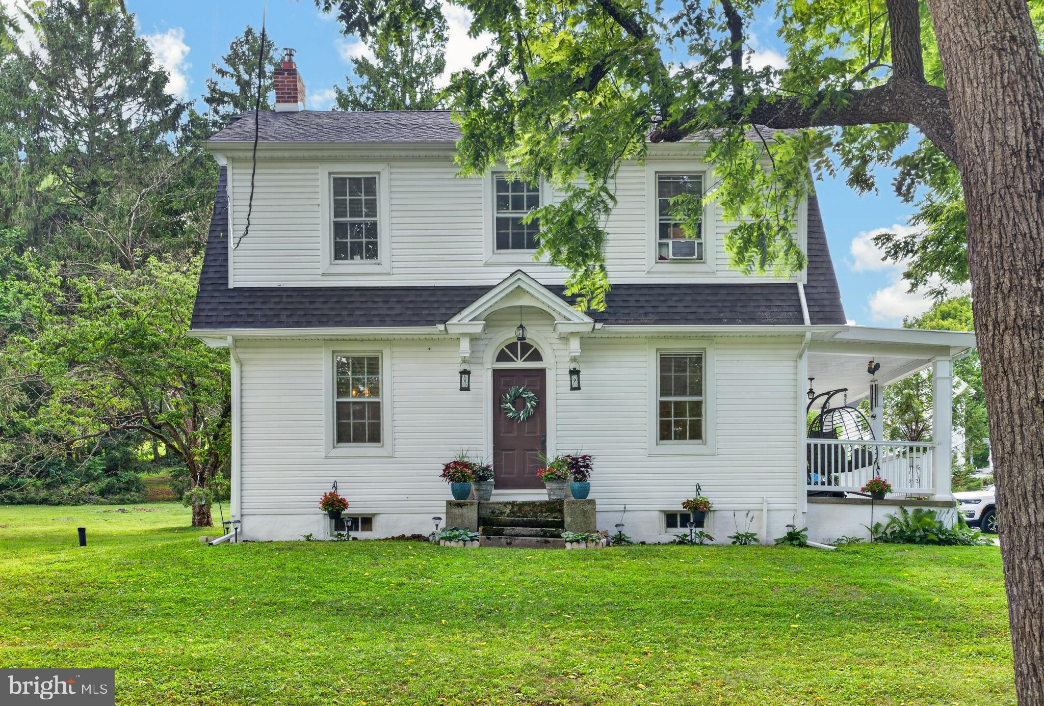 1562 YELLOW SPRINGS ROAD