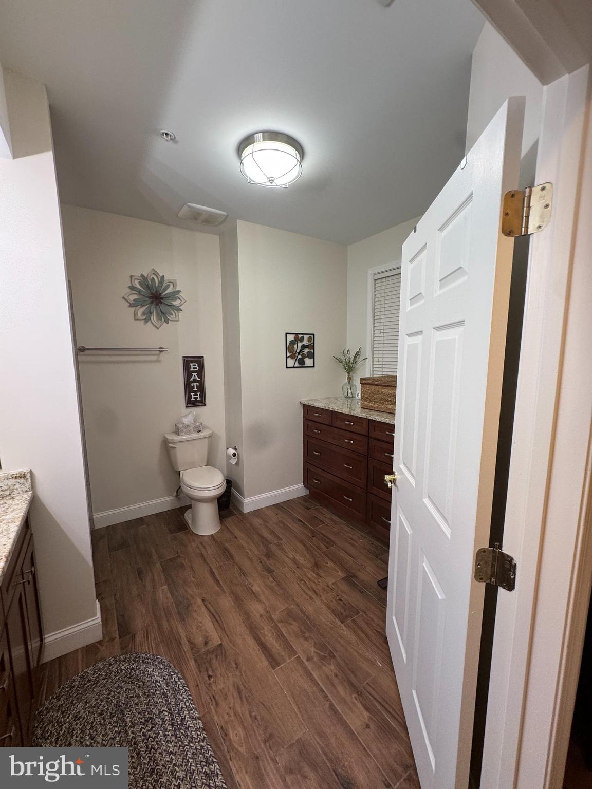 TOWN CENTER - Residential