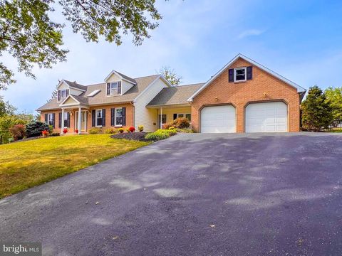 Photo of 319 Cedar Street, POTTSTOWN, PA 19464 (MLS # PAMC2157154)
