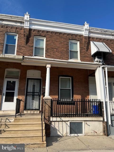 Townhouse For Sale - 2424 S Millick Street<br/> PHILADELPHIA, PA 19142