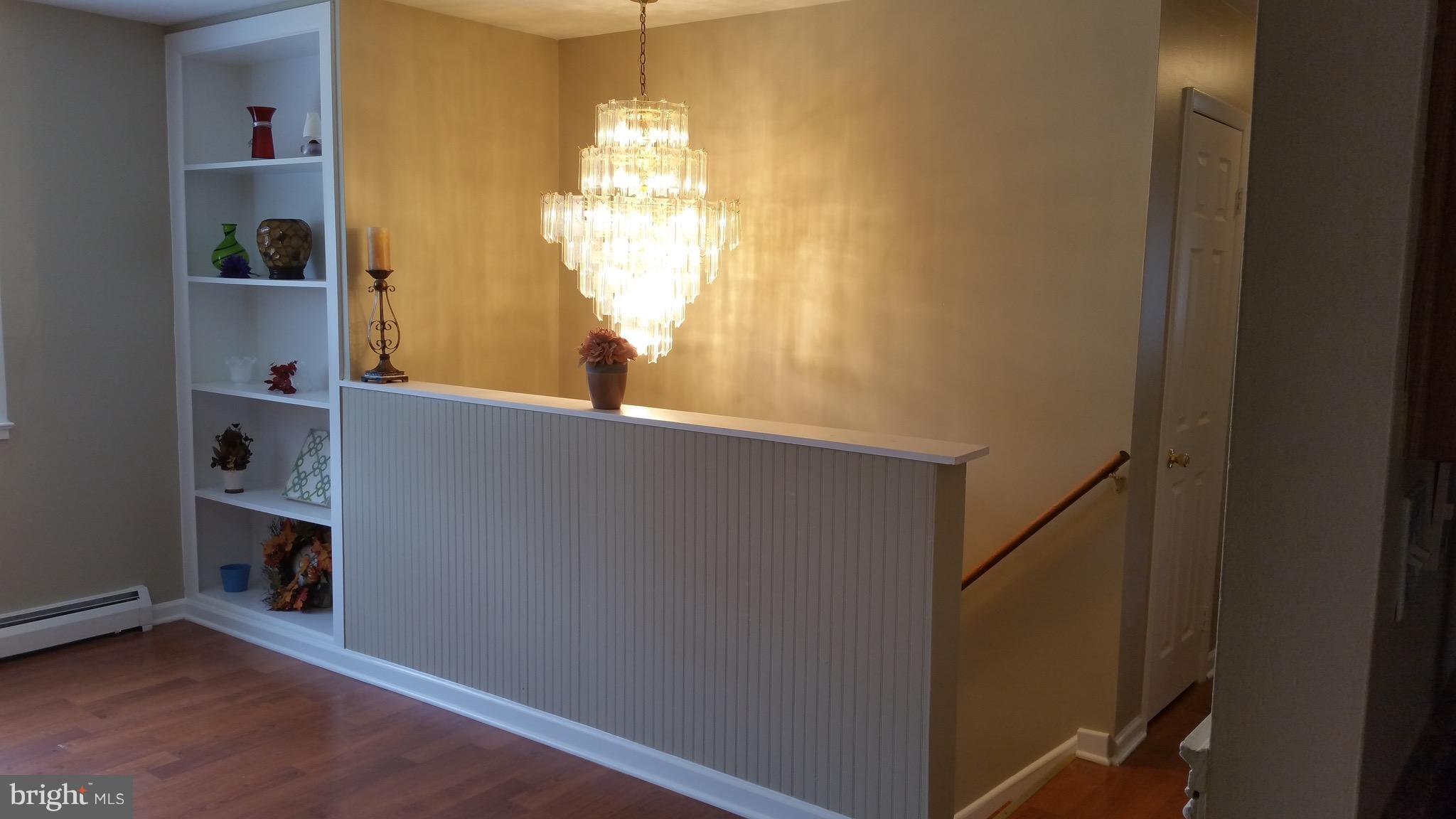 DALE CITY - Residential