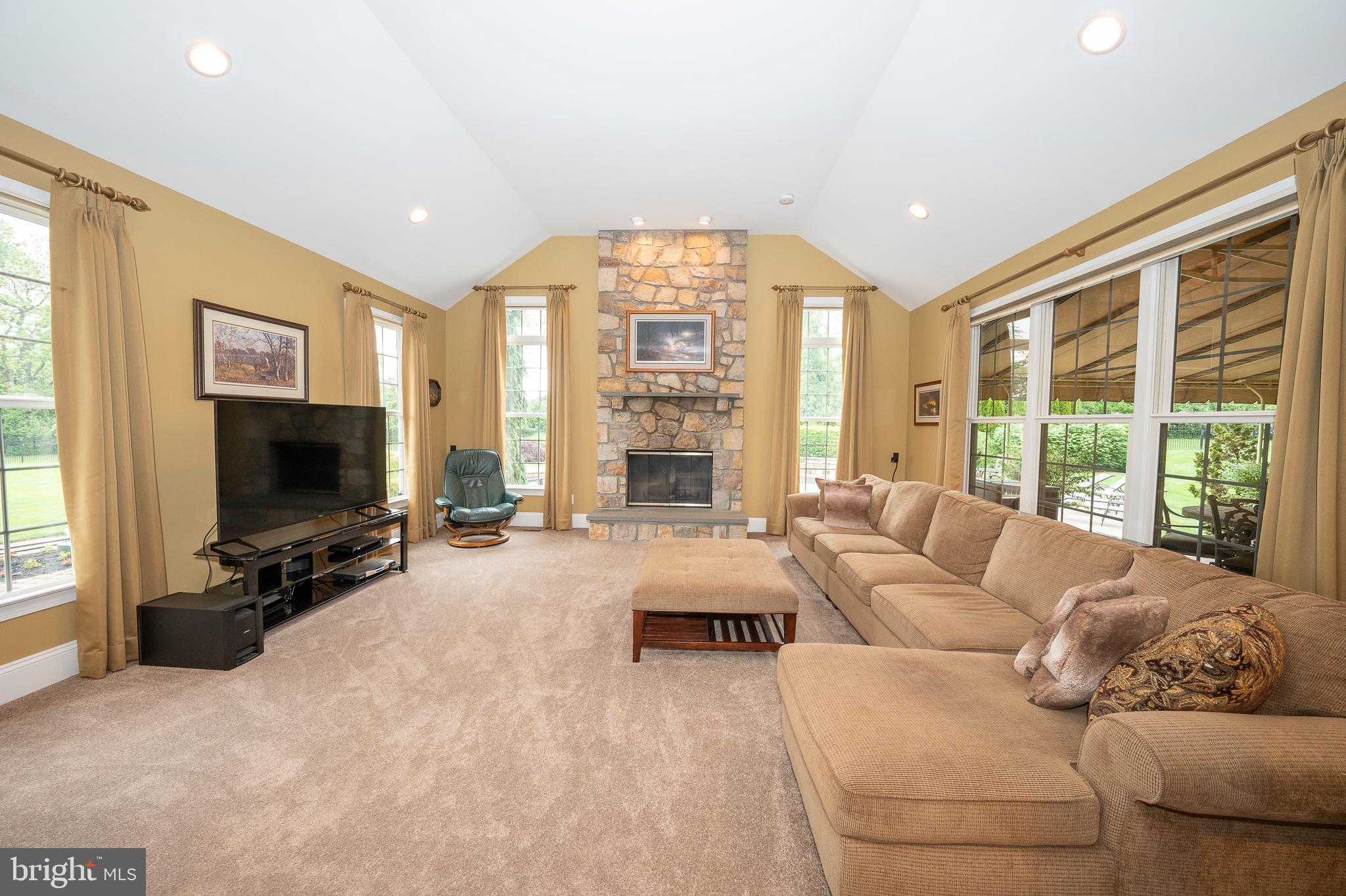 CUMBERLAND RIDGE - Residential