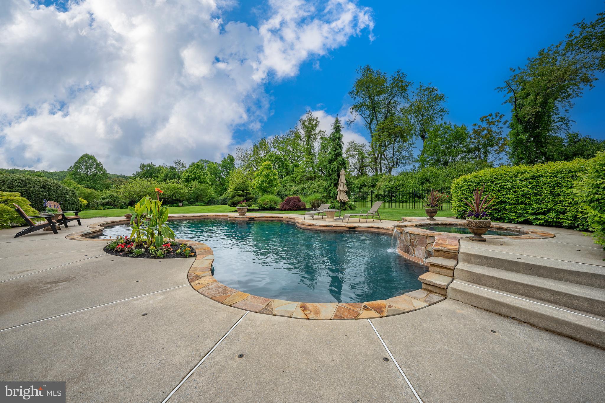 CUMBERLAND RIDGE - Residential