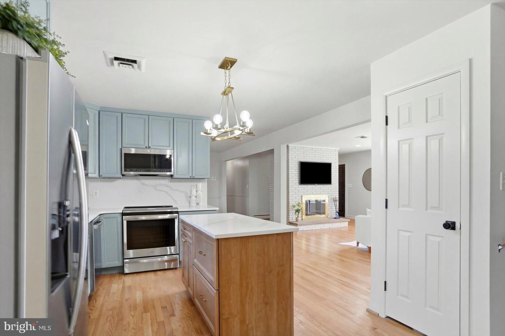 CHAPEL RIDGE - Residential