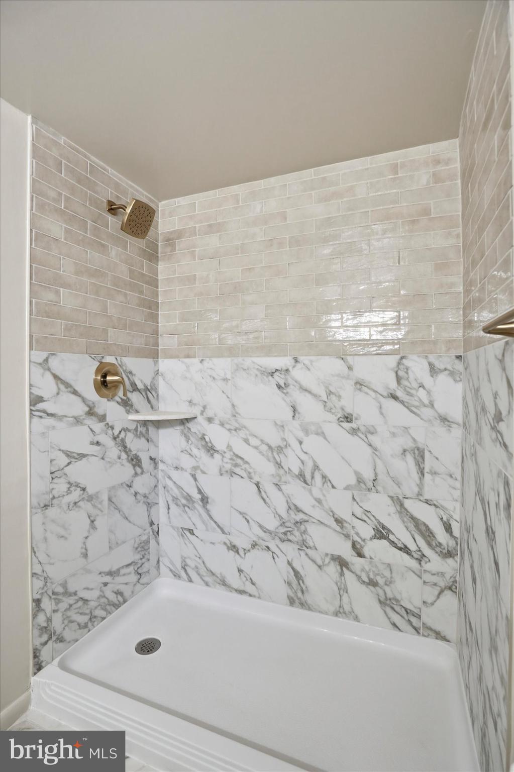 CHAPEL RIDGE - Residential