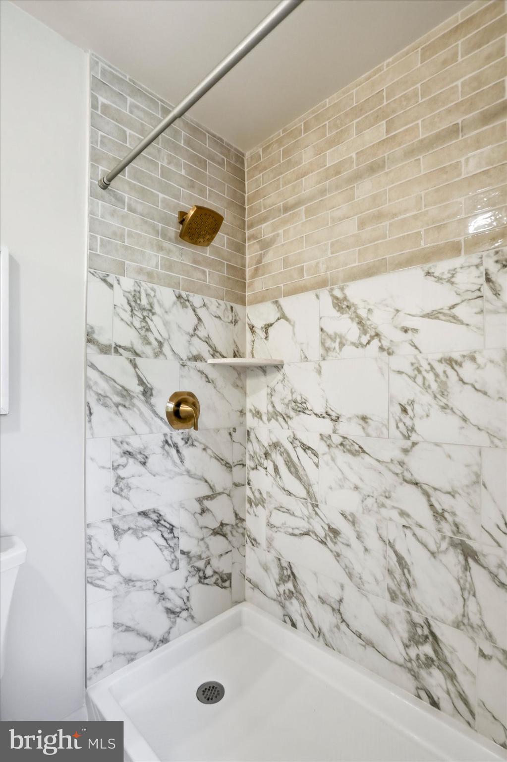 CHAPEL RIDGE - Residential