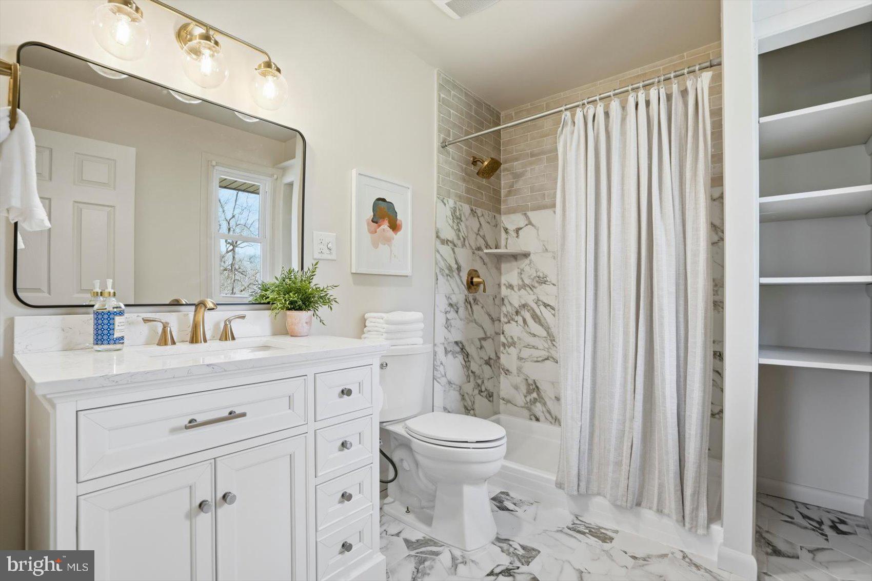 CHAPEL RIDGE - Residential