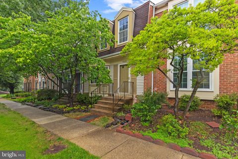 4328 MARJORAM COURT ALEXANDRIA VA 22310