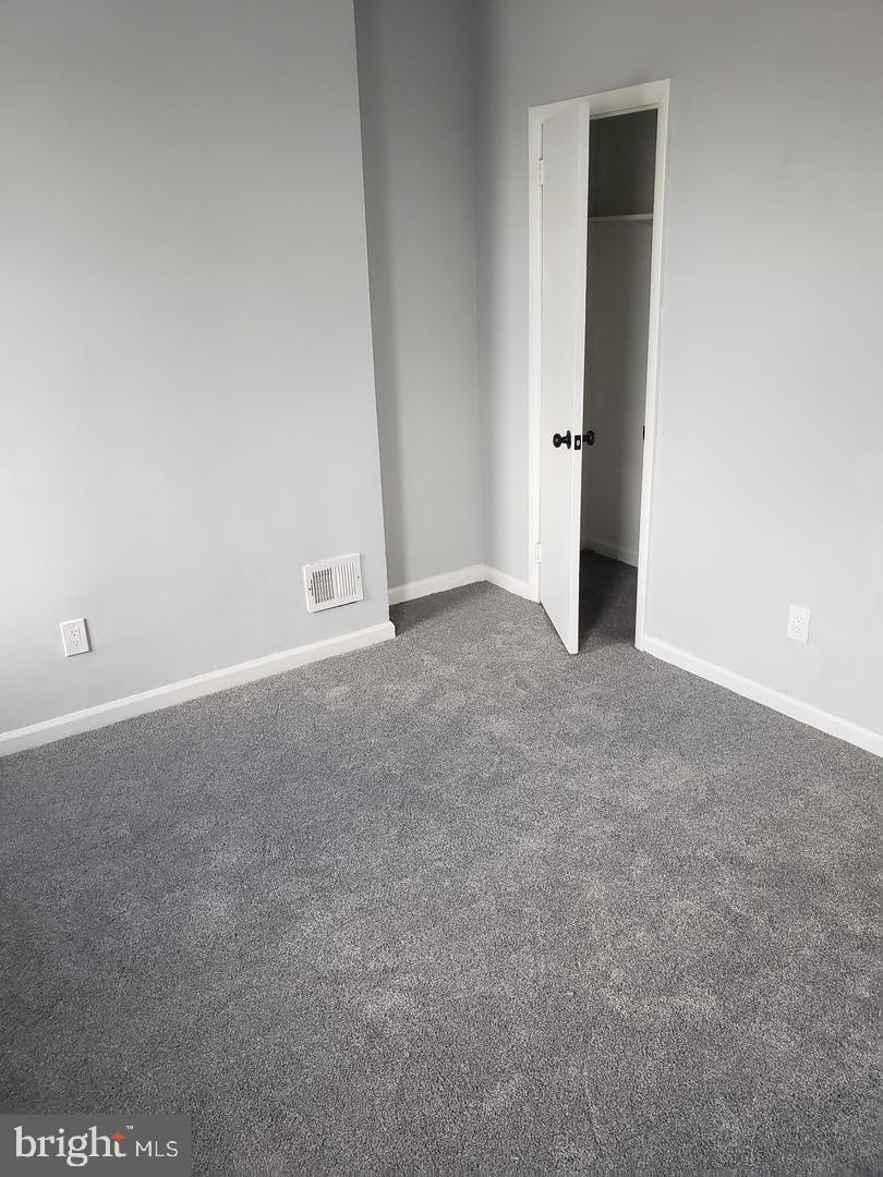 WEST KENSINGTON - Residential