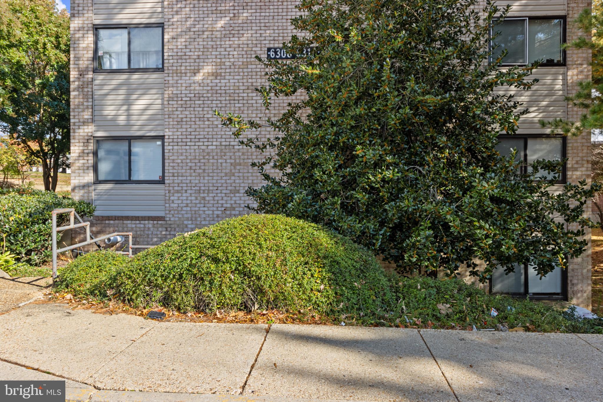 WESTWOOD PARK - Residential