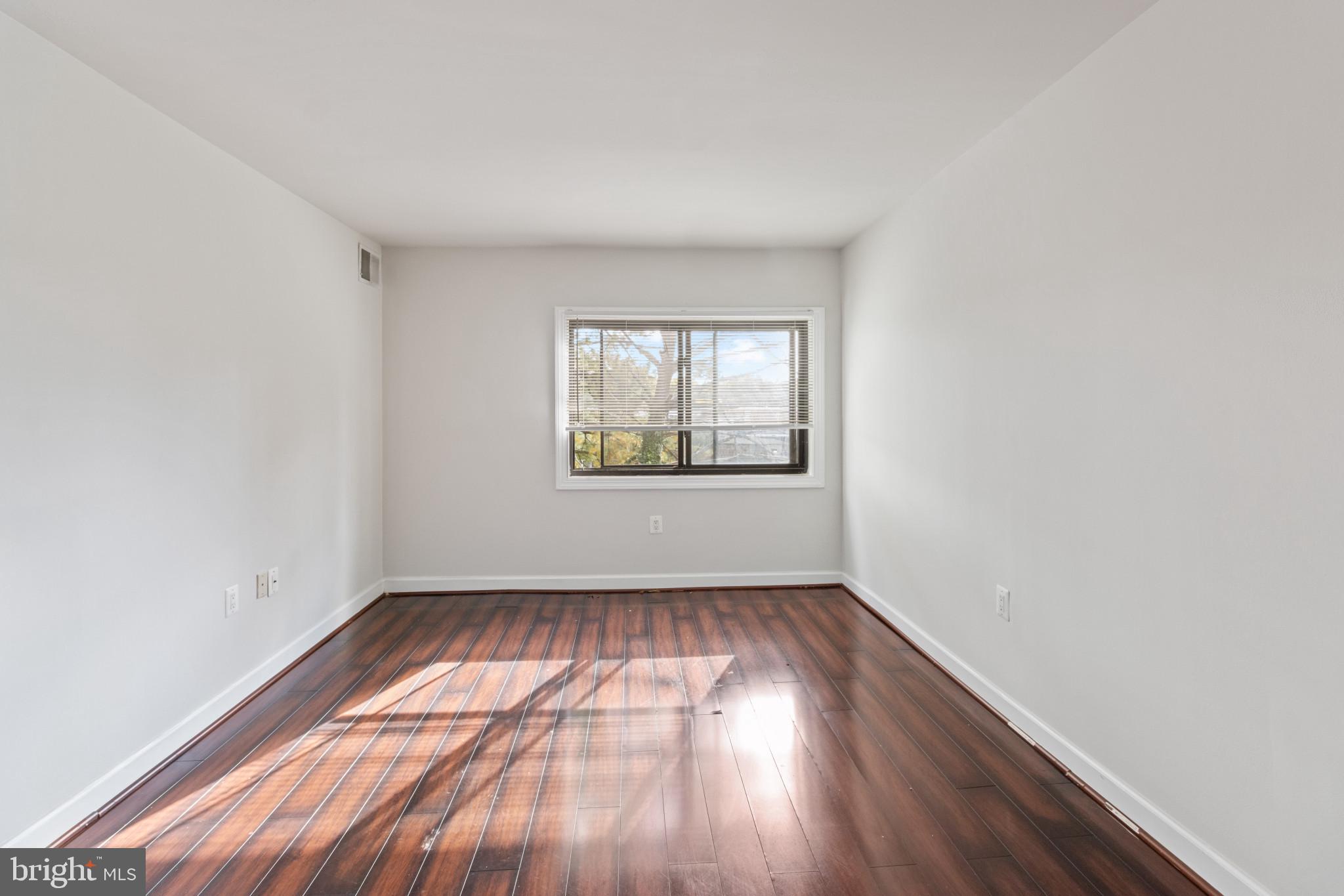 WESTWOOD PARK - Residential